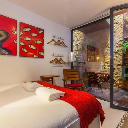 Old Stables Chiado *